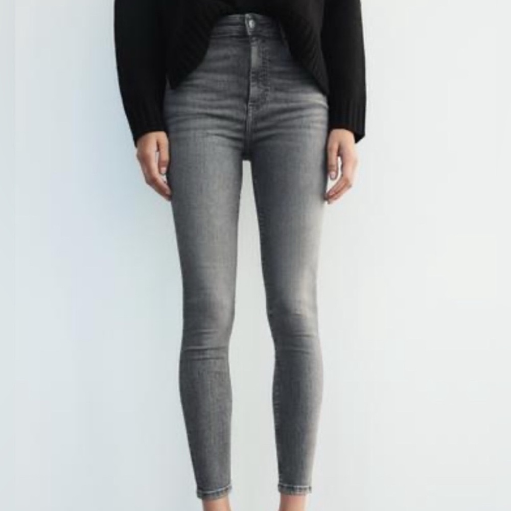 Zara Gray Skinny Jeans Size 4
